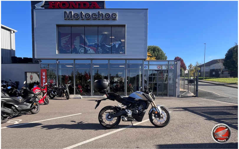 HONDA CB125R - ONET LE CHATEAU