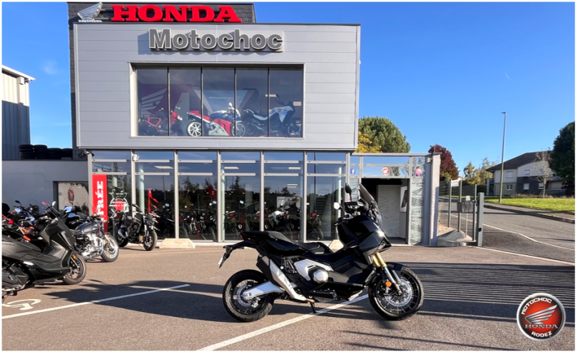 HONDA X-ADV 750 - ONET LE CHATEAU