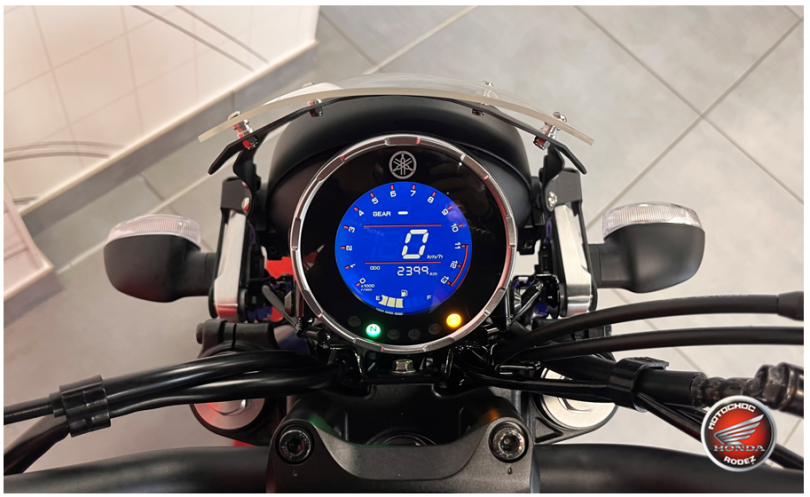 YAMAHA XSR 125 - ONET LE CHATEAU