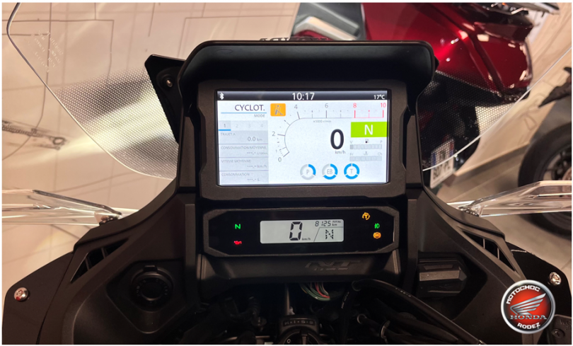 HONDA NT 1100 DCT - ONET LE CHATEAU