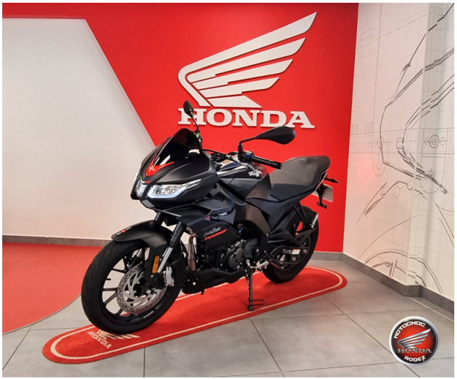 APRILIA TUONO 125 - ONET LE CHATEAU