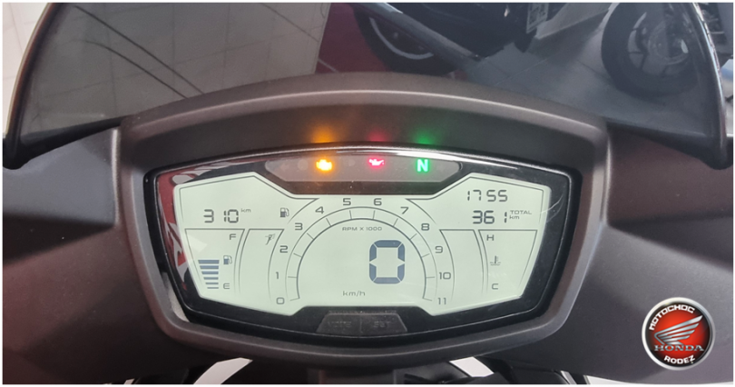 APRILIA TUONO 125 - ONET LE CHATEAU