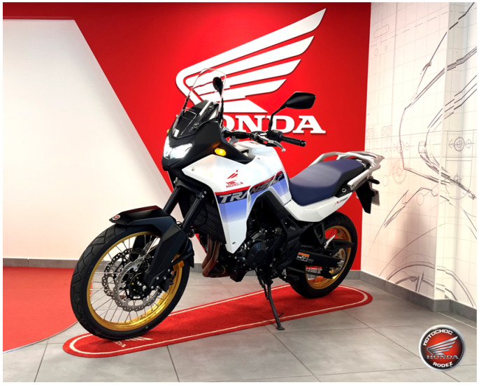 HONDA TRANSALP 750 - ONET LE CHATEAU