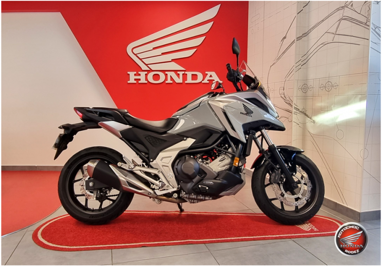 HONDA NC750X - ONET LE CHATEAU