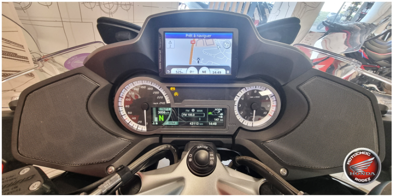 BMW R1200RT - ONET LE CHATEAU