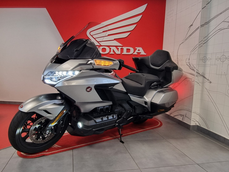 HONDA GOLDWING 1800 DCT - ONET LE CHATEAU