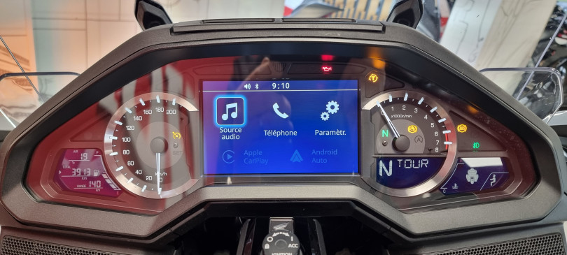 HONDA GOLDWING 1800 DCT - ONET LE CHATEAU