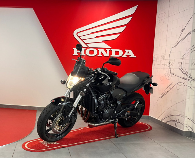 HONDA CB600F - ONET LE CHATEAU